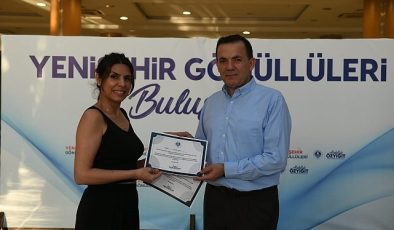 Başkan Abdullah Özyiğit, Yenişehir Gönüllüleri ile buluştu