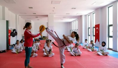 Denizli’deki çocuklara yaz okulu çağrısı