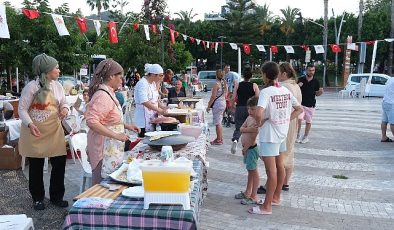 Kemer’de üreten ev hanımları kermesi