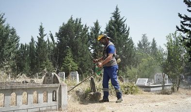 Lüleburgaz Belediyesi ekipleri dört koldan sahada