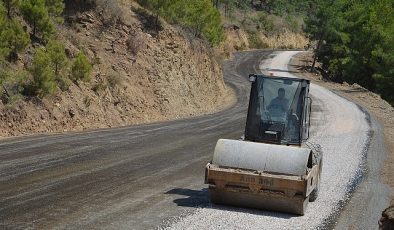 Büyükşehir’den Alanya Yaylakonak yoluna asfalt