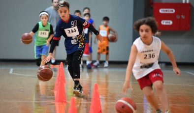 TOFAŞ basketbol altyapıda seçmeler açıklandı