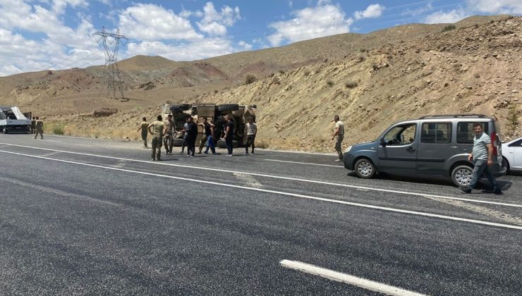 Van-Hakkari yolunda zırhlı araç devrildi: 6 asker hafif yaralı