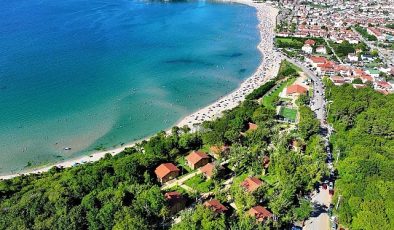 Başkan Büyükakın’dan başarılı öğrencilere tatil jesti