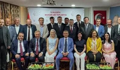 Filiz Gencan Akın, Burdur’da düzenlenen il belediye başkanları toplantısına katıldı