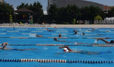 Geleceğin yüzücüleri Bursa Yıldırım’da yetişiyor