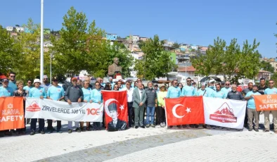 Hacılar, Türk dağcılığının ilk zirve etkinliklerine ev sahipliği yaptı