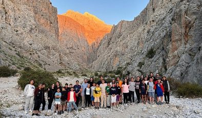 Nevşehir Belediyesi tarafından düzenlenen ‘Doğa Kampı’ çocuklar ve gençler tarafından büyük ilgi gördü