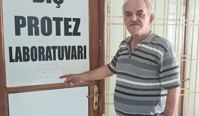 Sürekli adres soranlardan bıkan diş teknisyeninden ilginç çözüm