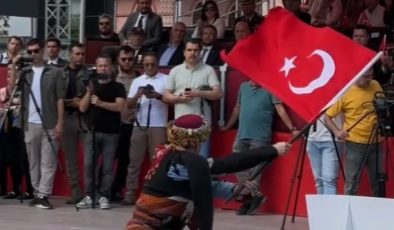 Küllerinden yeniden doğan Manisa, düşman işgalinden kurtuluşunun 102. yılı kutlu olsun…