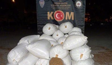 Kayseri’de 1 ton 760 kilo kaçak tütün ele geçirildi