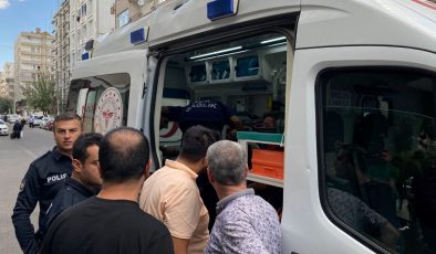 Diyarbakır’da yemekten zehirlenen 5 kişi hastaneye kaldırıldı