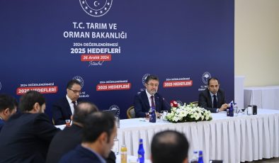 Bakan Yumaklı: AB bizden yüzde 30 daha fazla pestisit kullanıyor